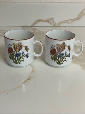JKW Set Of 2 Western Germany Porcelain Floral Motif Coffee Cups